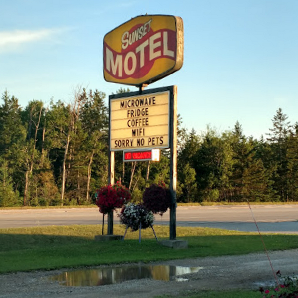 Sunset Motel - Sign As Of 2022